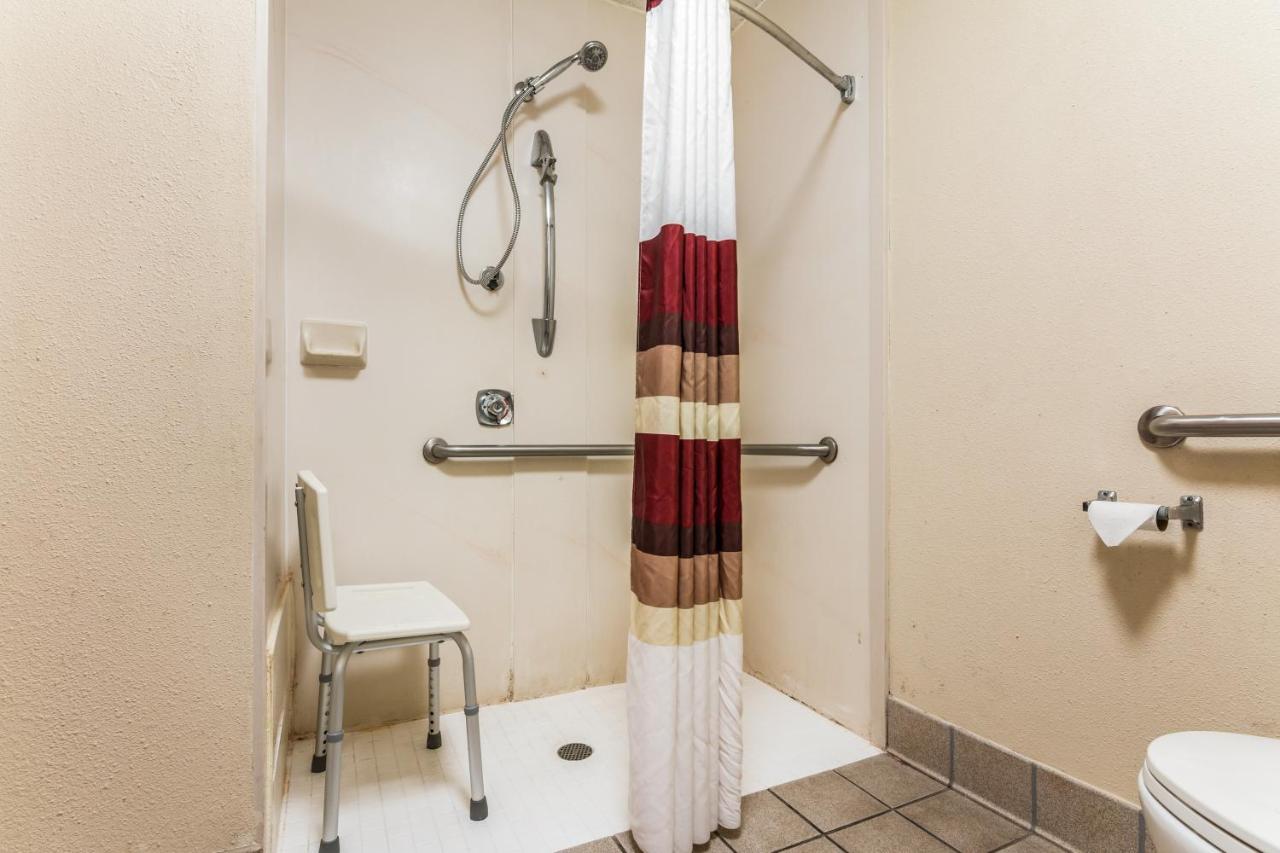 Red Roof Inn Texarkana Dış mekan fotoğraf