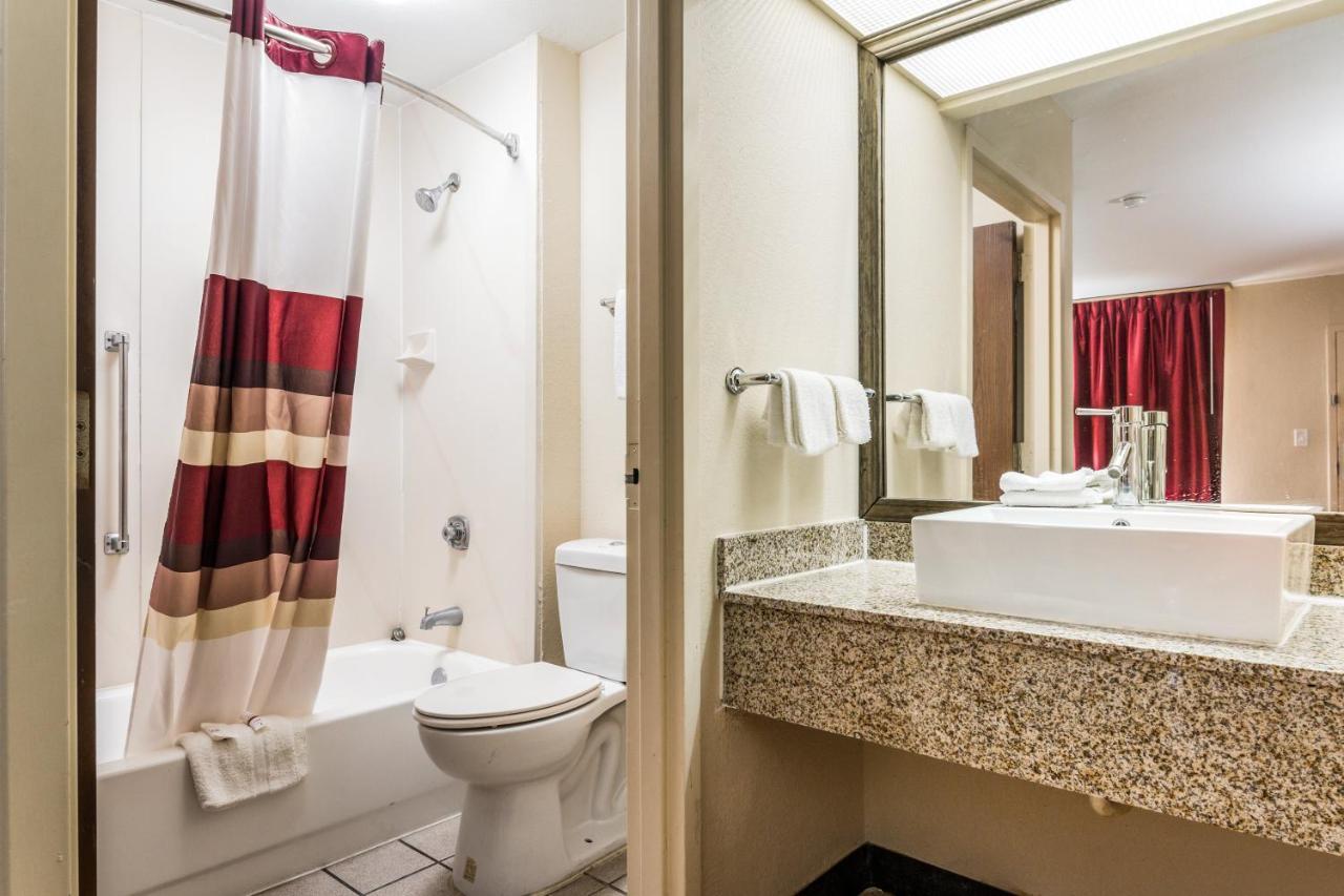 Red Roof Inn Texarkana Dış mekan fotoğraf